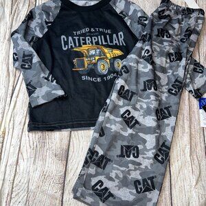 CAT Toddler Boys 4T Pajamas Gray Camo Caterpillar Dump Trucks NEW